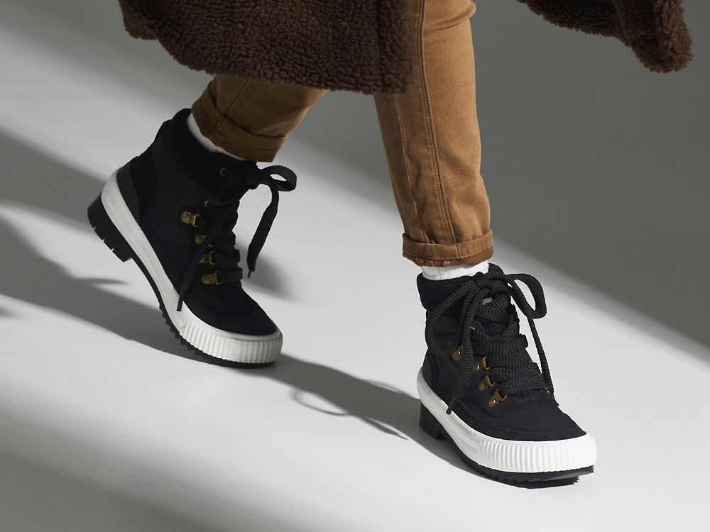 Keds Fielder Boot Velúr/Nejlon & Velvet w/ Thinsulate™ Női FűzősCipő Fekete | HU-02060