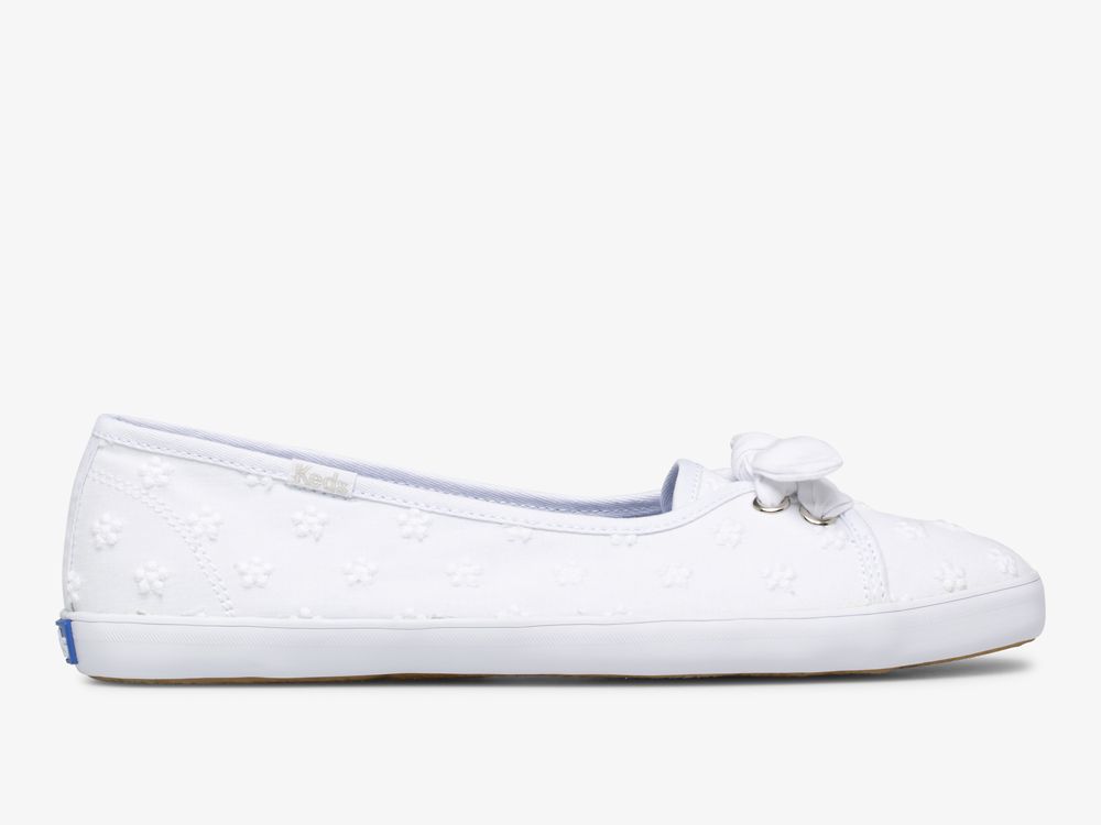 Keds Seaside Daisy Eyelet Női SlipOnSneakers Fehér | HU-03328